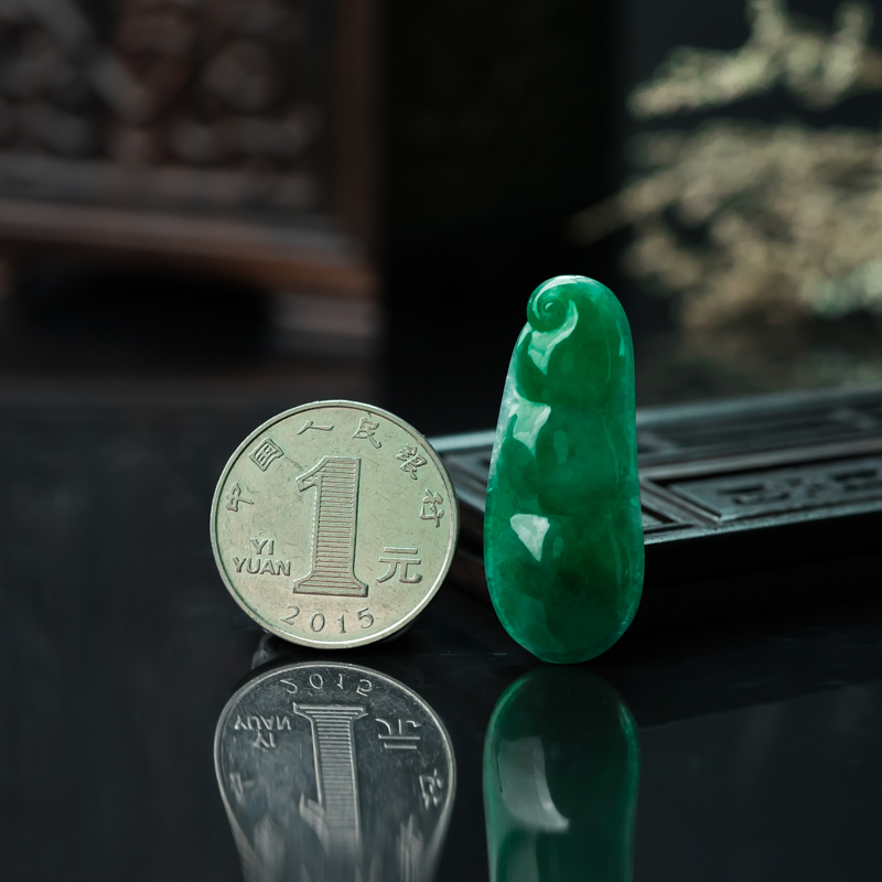 缅甸天然翡翠福豆吊坠-红掌柜