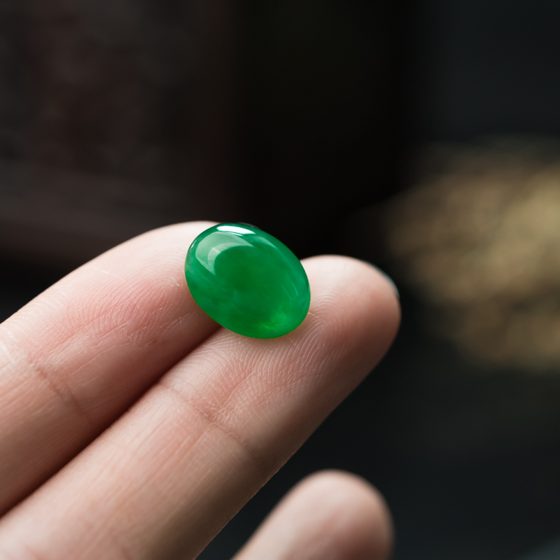 缅甸翠绿翡翠戒面-红掌柜