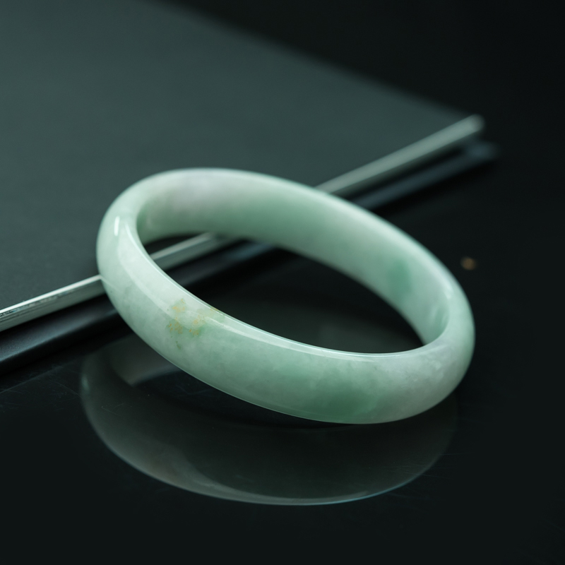 缅甸糯种浅绿翡翠贵妃镯-红掌柜