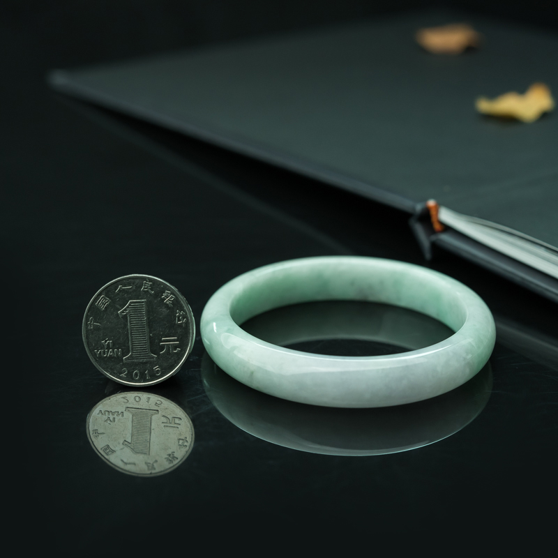 糯种翡翠手镯-红掌柜