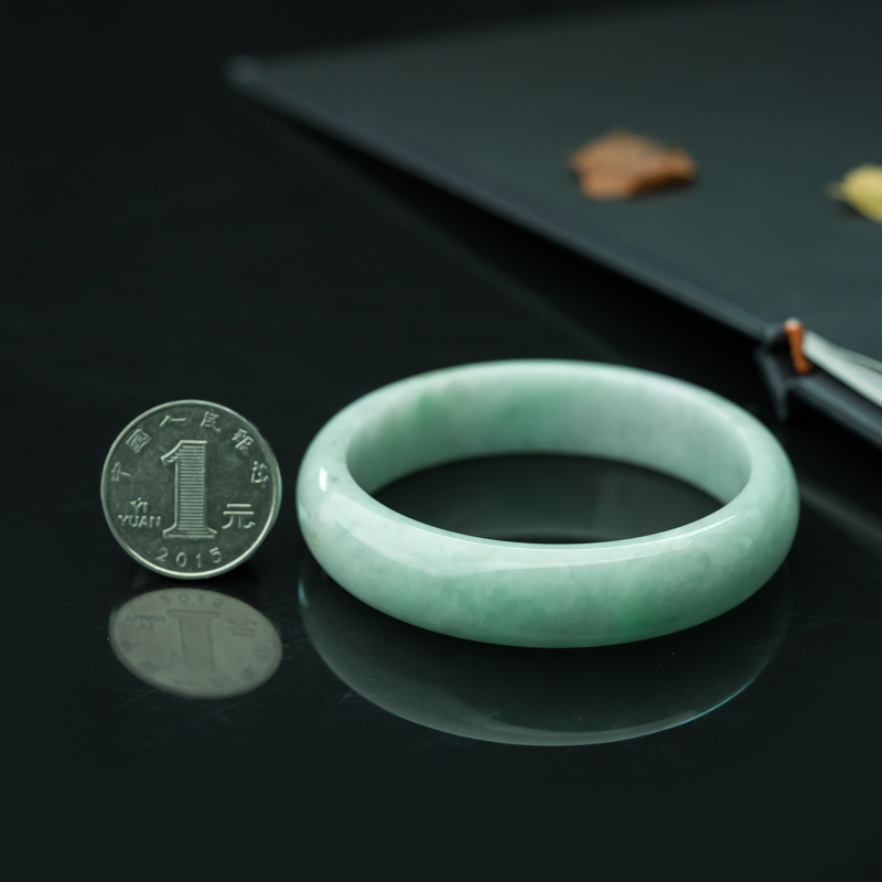 糯种翡翠手镯-红掌柜