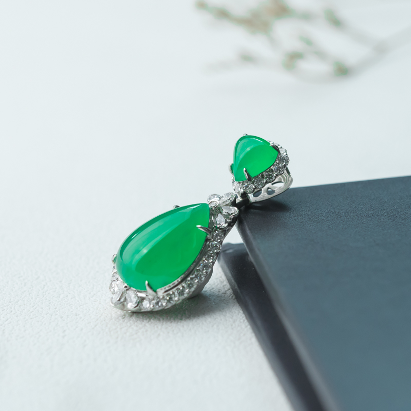 天然糯冰种翠绿翡翠水滴吊坠-红掌柜