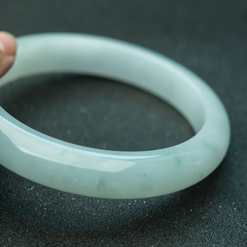 缅甸天然糯种翡翠臂镯-红掌柜