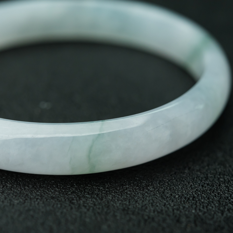 缅甸天然糯冰种翡翠手镯-红掌柜