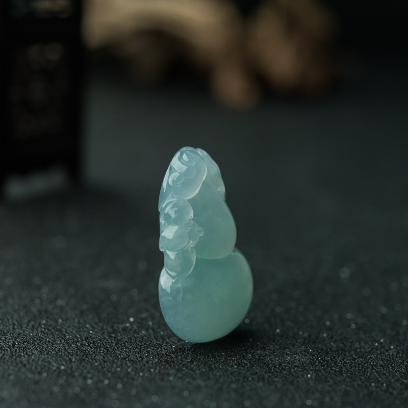 缅甸糯冰种淡晴水翡翠福禄双全吊坠-红掌柜