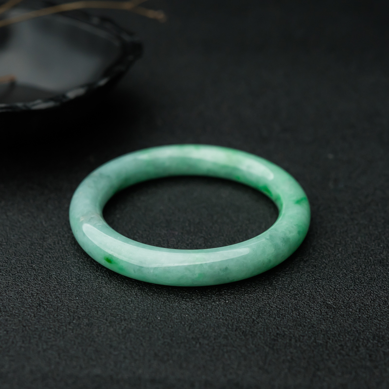 缅甸天然豆绿翡翠圆镯-红掌柜