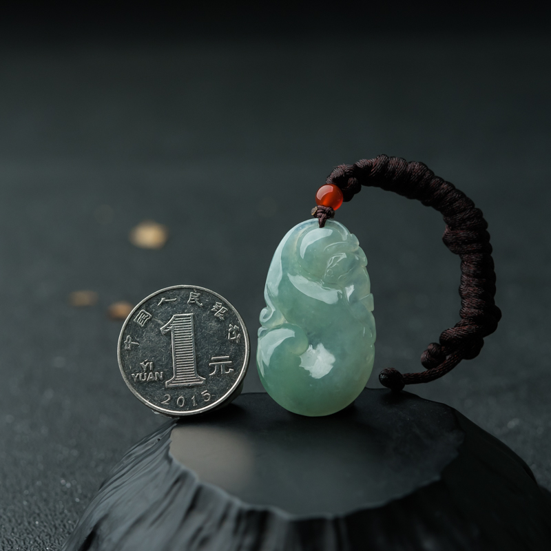 糯冰种晴水翡翠吊坠-红掌柜