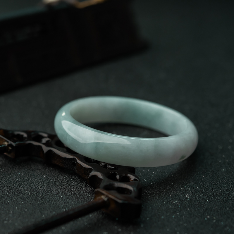 蓝水翡翠平安镯-红掌柜