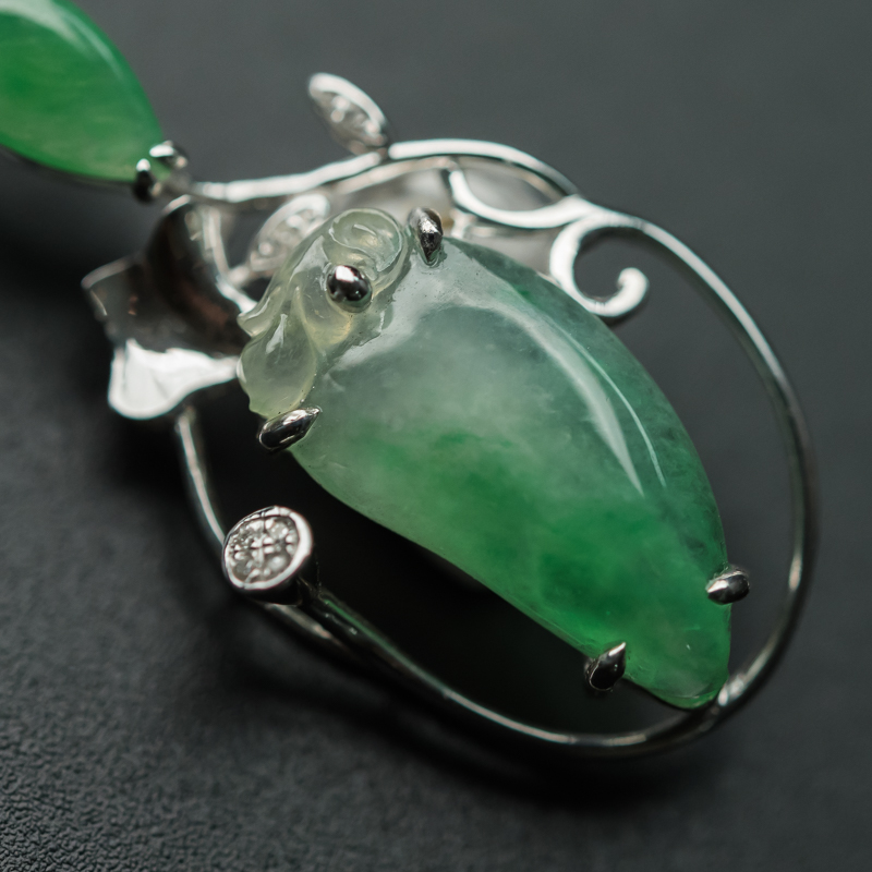 缅甸天然糯冰种翡翠吊坠-红掌柜