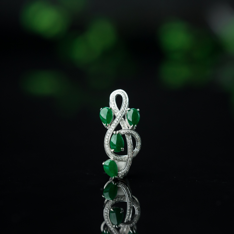 缅甸天然18K糯种翠绿翡翠音符吊坠-红掌柜