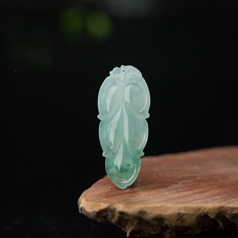 缅甸天然飘花翡翠叶子吊坠-红掌柜