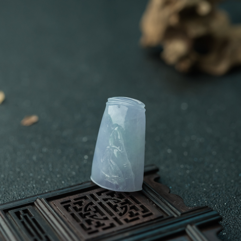 春带彩翡翠节节高升吊坠-红掌柜