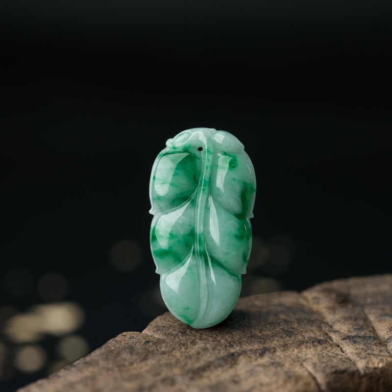 缅甸天然糯种飘翠翡翠大业有成吊坠-红掌柜