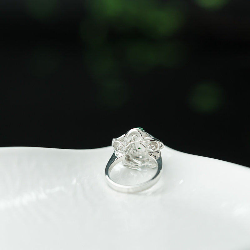 翠绿翡翠福禄戒指-红掌柜