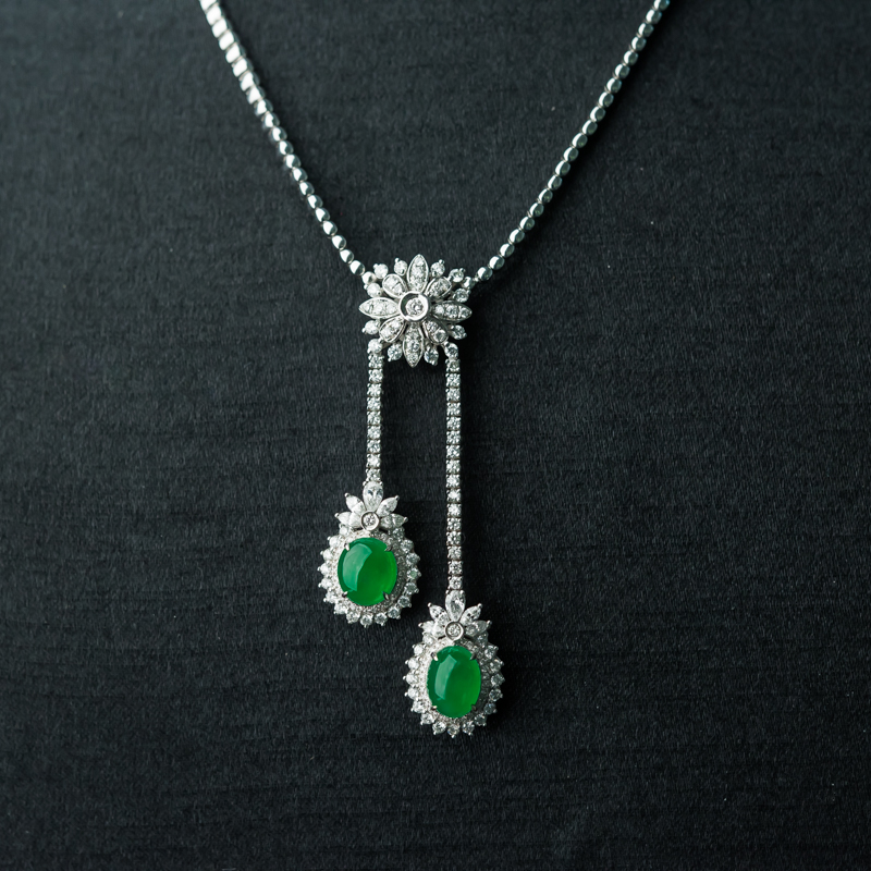 缅甸天然糯冰种阳绿翡翠戒面吊坠-红掌柜