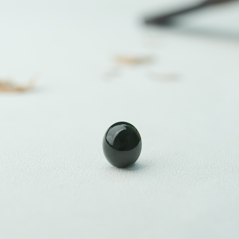 缅甸天然糯冰种墨翠蛋面-红掌柜