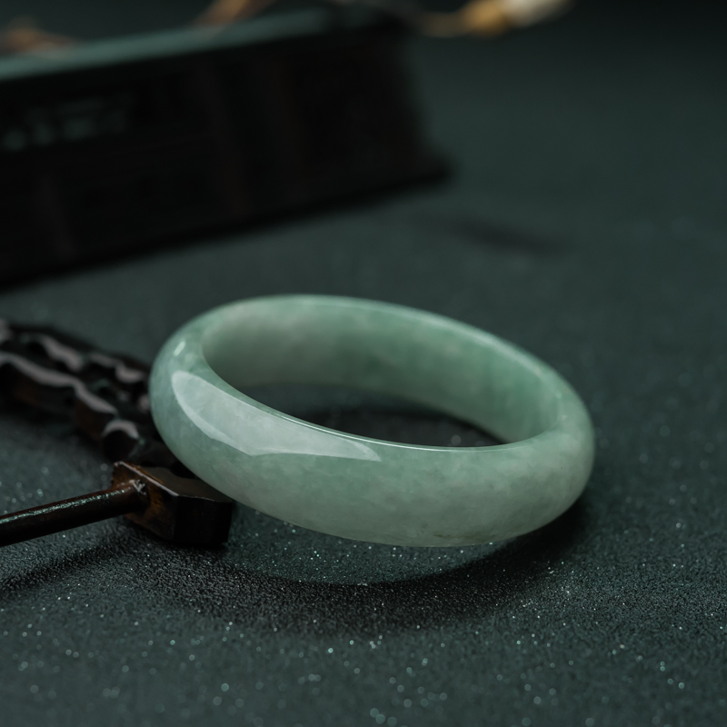 晴水翡翠平安镯-红掌柜