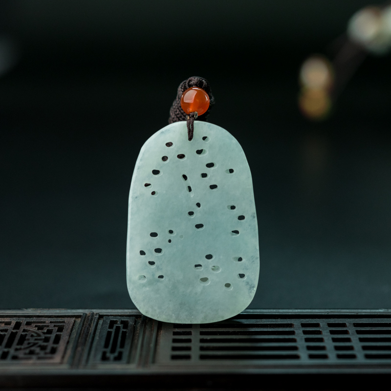 缅甸天然浅绿翡翠喜上眉梢吊坠-红掌柜