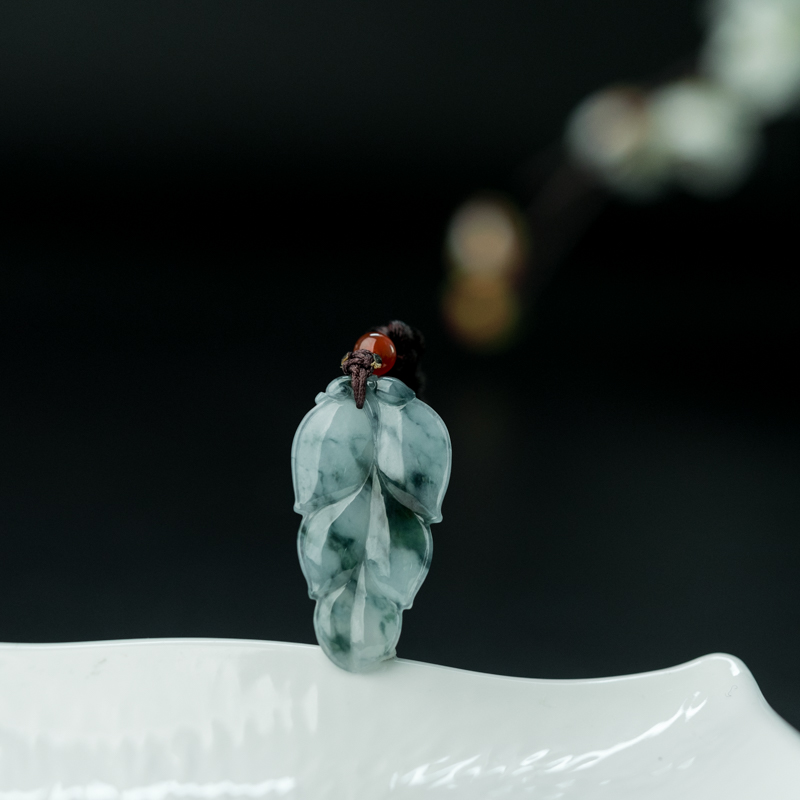 缅甸天然飘花翡翠金枝玉叶吊坠-红掌柜