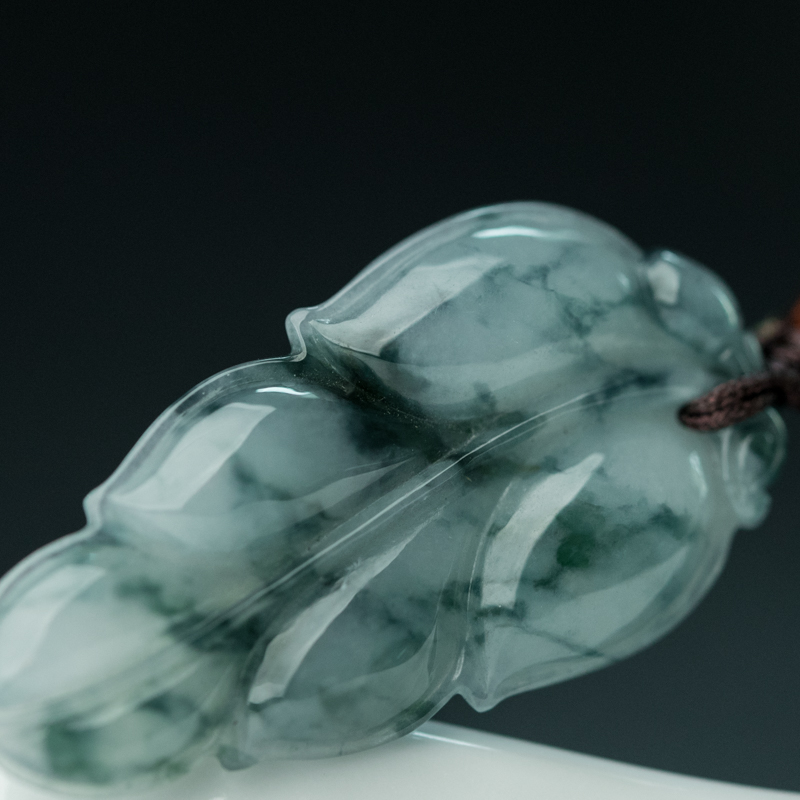 缅甸天然糯种翡翠金枝玉叶吊坠-红掌柜