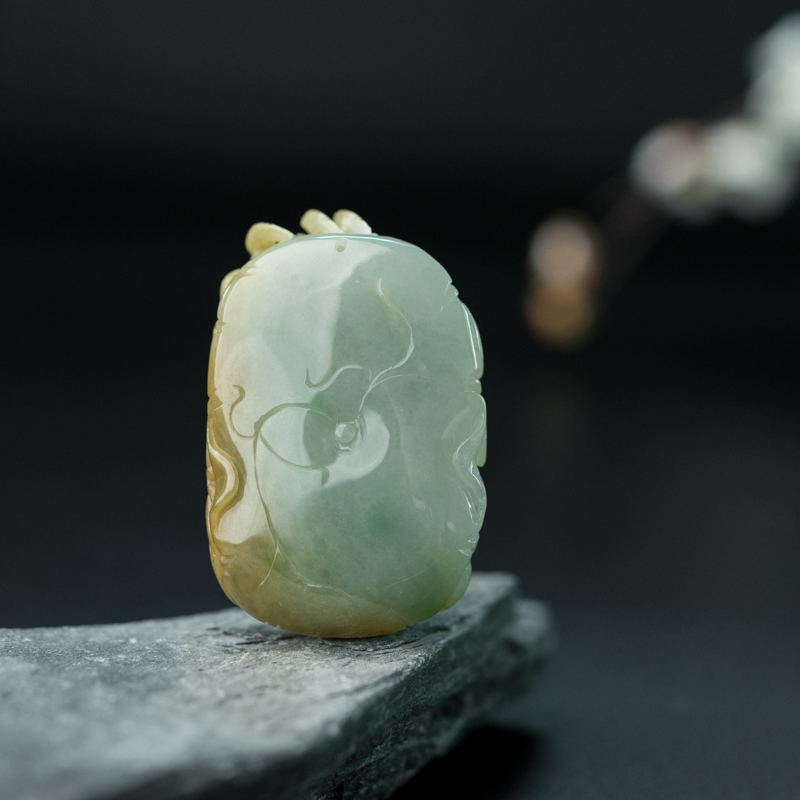 缅甸天然俏色翡翠横财就手吊坠-红掌柜