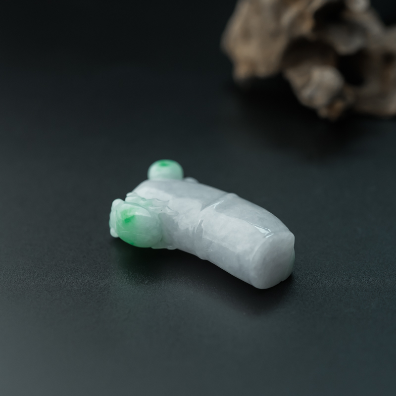 缅甸天然糯种翡翠节节高升吊坠-红掌柜