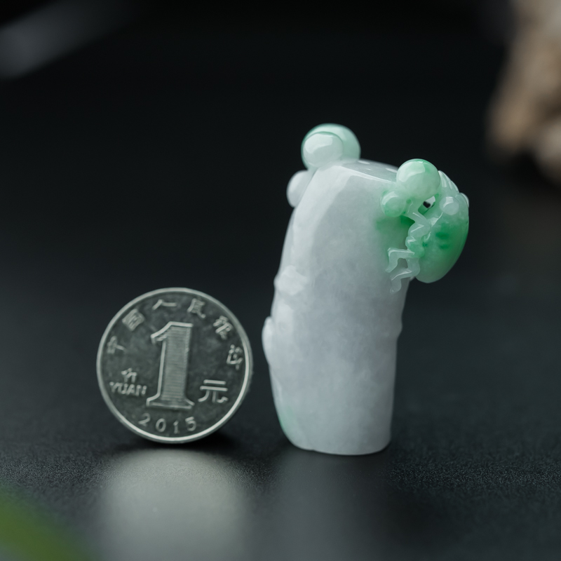 糯种翡翠节节高升吊坠-红掌柜