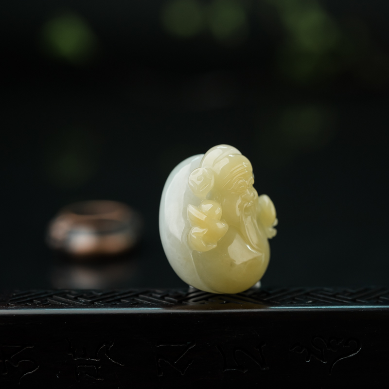 缅甸糯种俏色翡翠财神吊坠-红掌柜