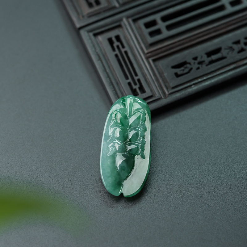 缅甸天然飘花翡翠一鸣惊人吊坠-红掌柜