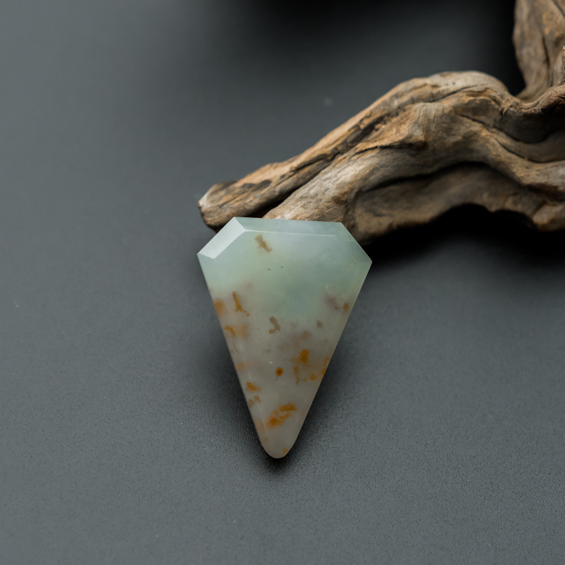 缅甸天然糯种俏色翡翠平安无事牌吊坠-红掌柜