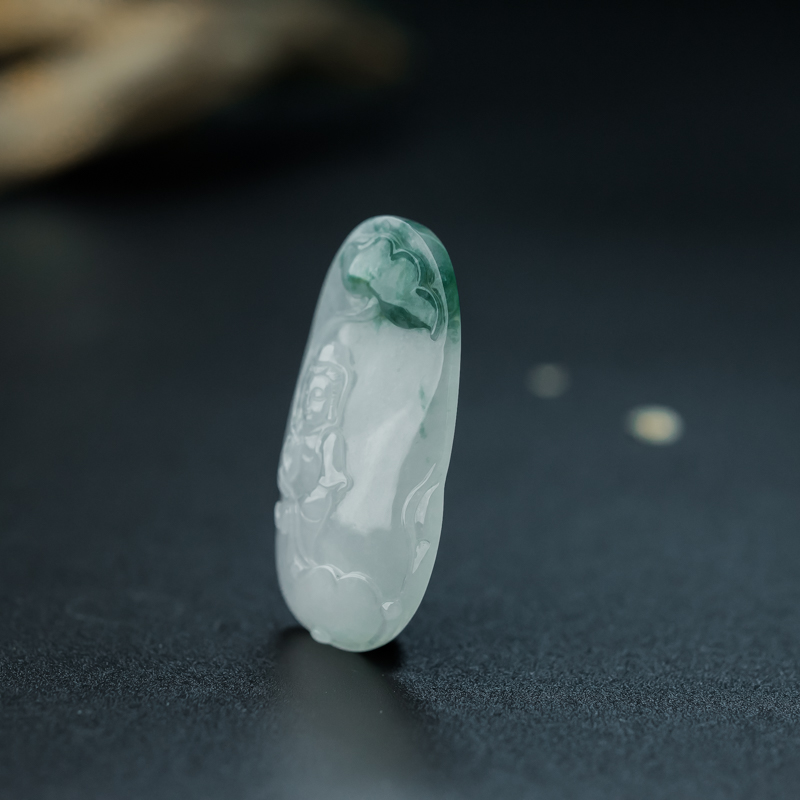 天然糯冰种飘花翡翠观音吊坠-红掌柜