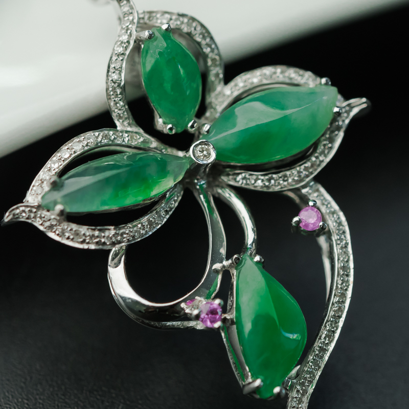 缅甸天然糯冰种翡翠吊坠-红掌柜