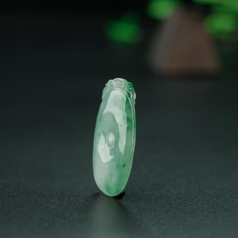 天然糯冰种飘翠翡翠金钱贝吊坠-红掌柜
