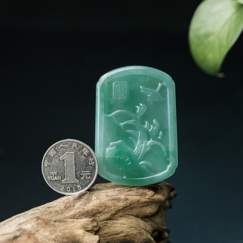 浅绿翡翠冰清玉洁吊坠-红掌柜