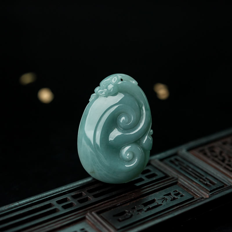 糯种蓝绿翡翠如意吊坠-红掌柜