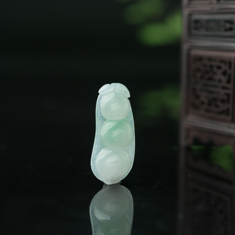 缅甸天然飘翠翡翠福豆吊坠-红掌柜