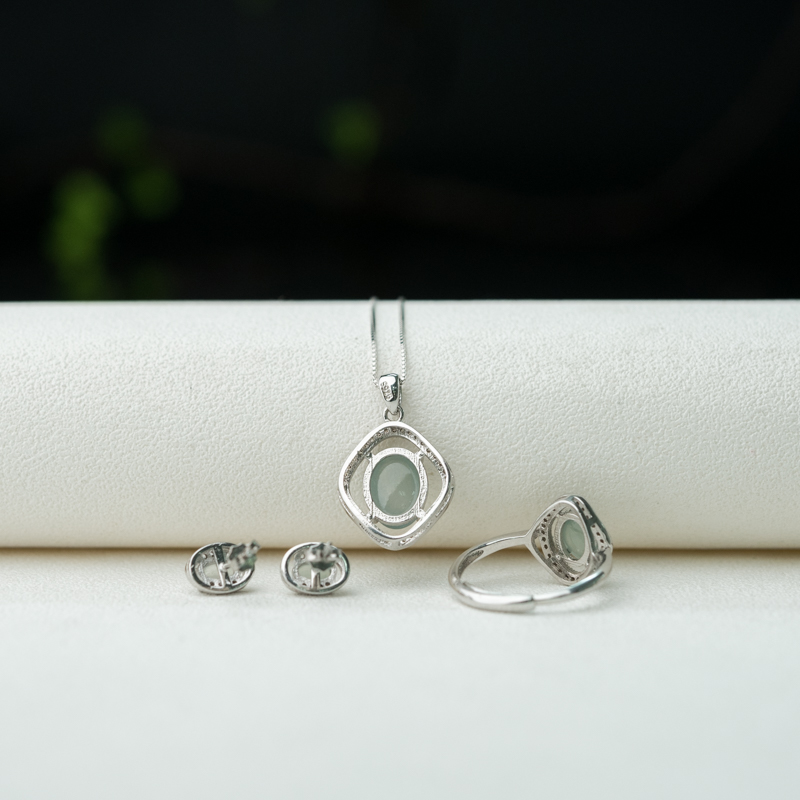 天然银镶糯冰种翡翠三件套-红掌柜