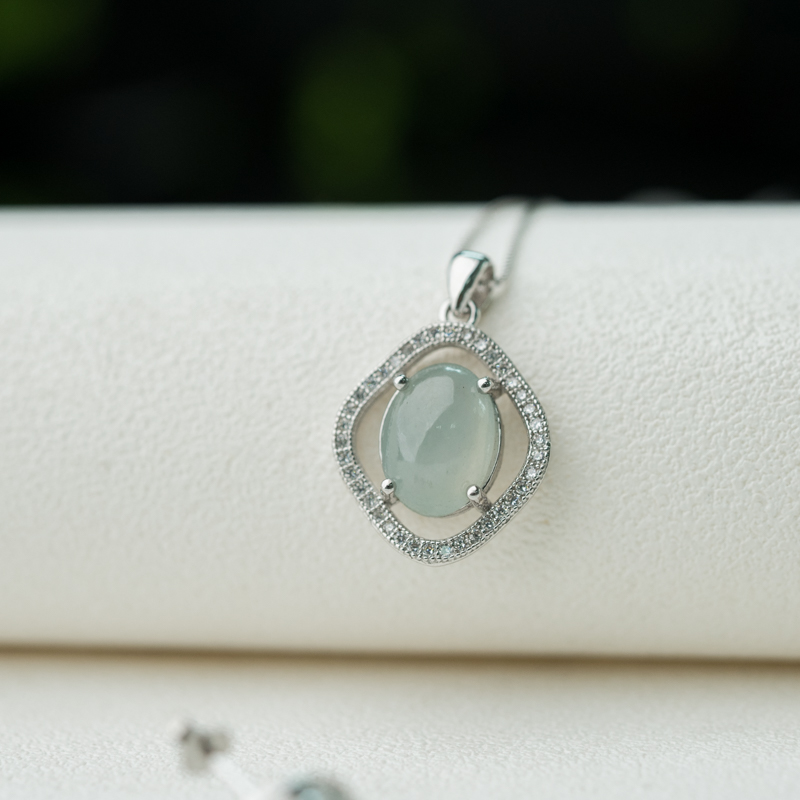 缅甸银镶糯冰种翡翠三件套-红掌柜