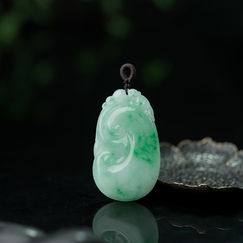缅甸天然糯种飘翠翡翠如意吊坠-红掌柜