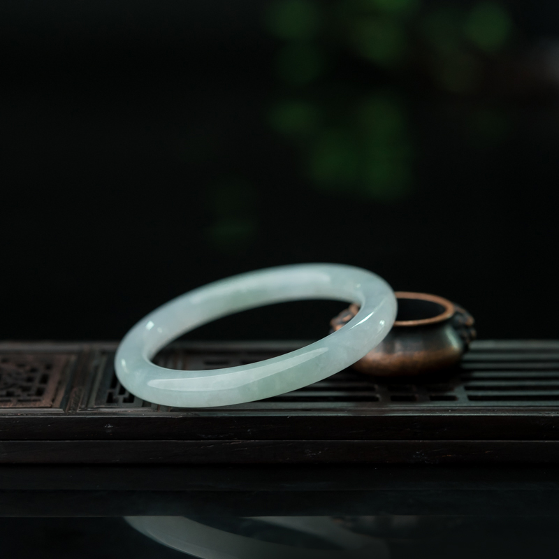 糯冰种淡晴水翡翠童镯-红掌柜