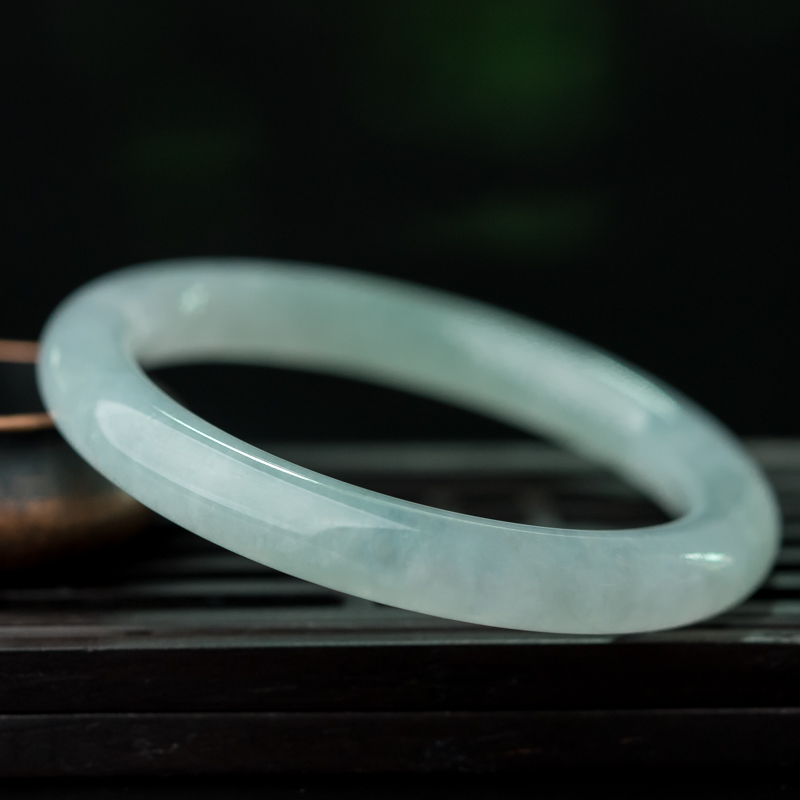 翡翠童镯-红掌柜