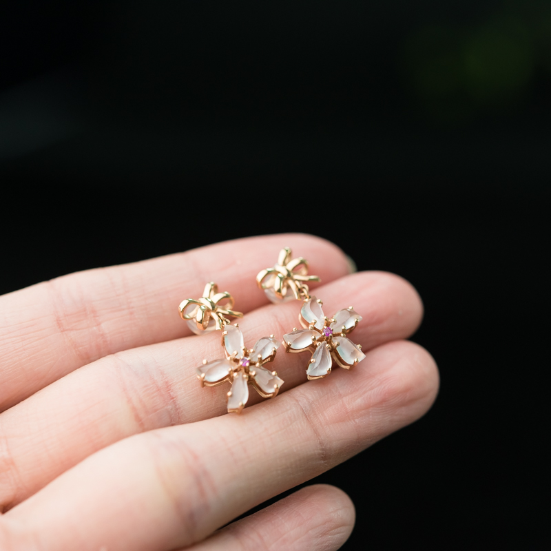 冰种翡翠耳坠-红掌柜