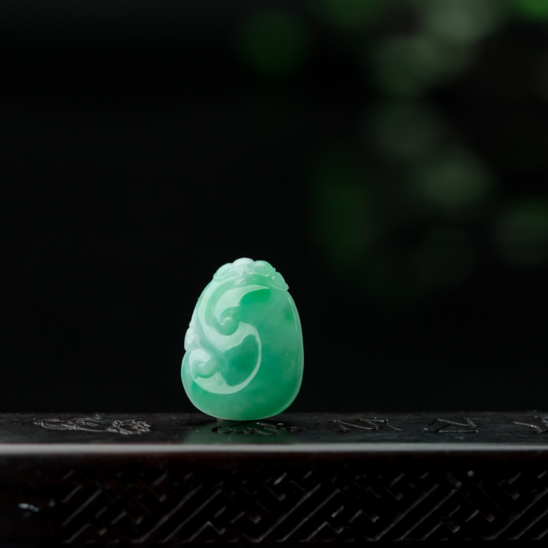 缅甸天然糯种飘翠翡翠如意吊坠-红掌柜