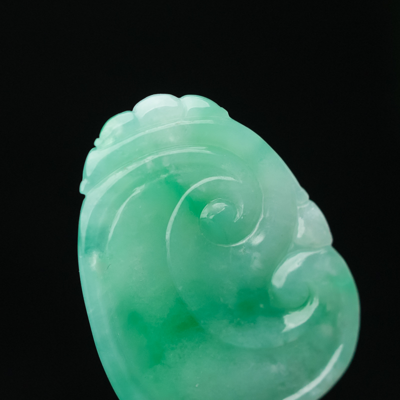 缅甸天然糯种翡翠如意吊坠-红掌柜