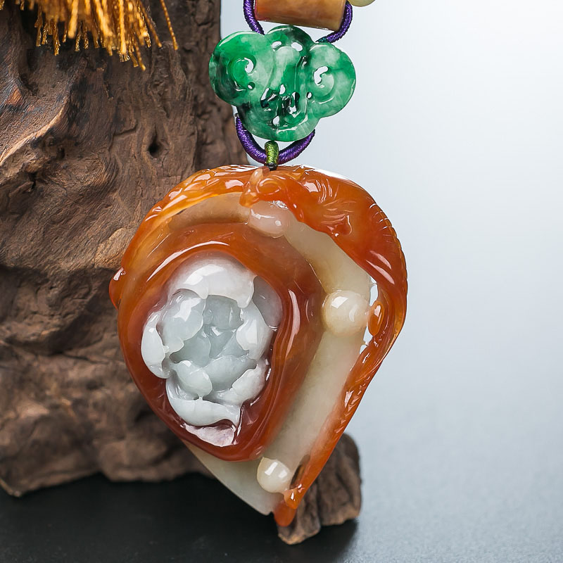 糯种俏色翡翠牡丹引凤吊坠-红掌柜