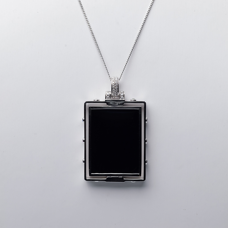 18K冰种墨翠无事牌吊坠-红掌柜