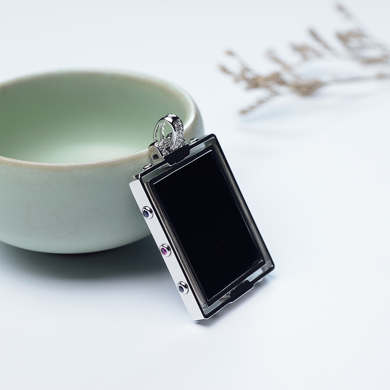 18K墨翠无事牌吊坠-红掌柜