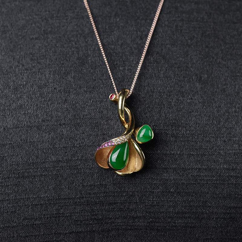 18K糯种翠色翡翠花吊坠-红掌柜