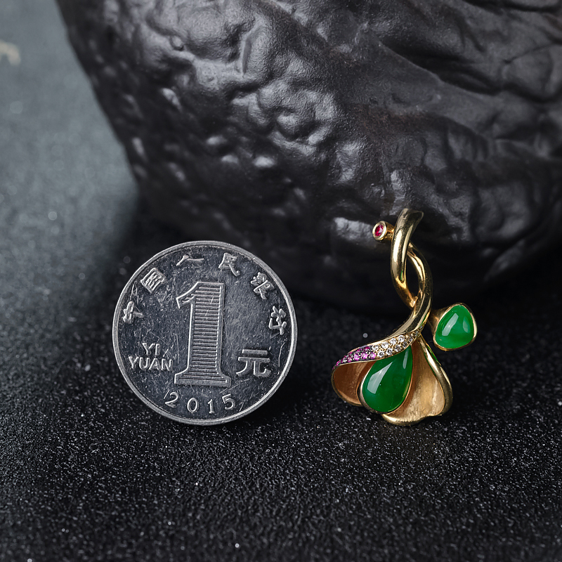 天然翡翠花吊坠-红掌柜