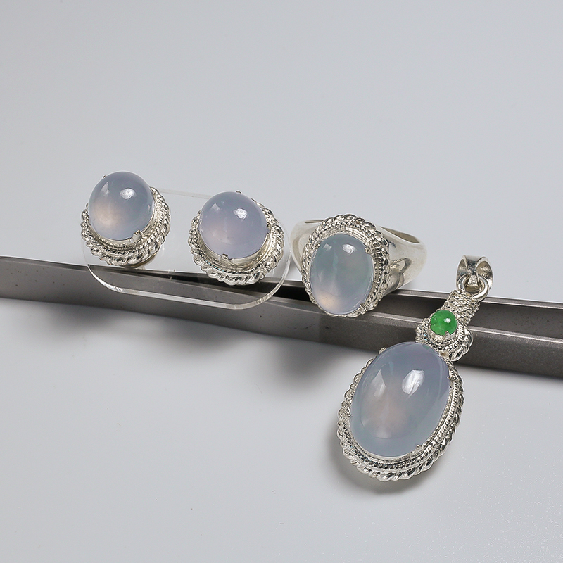 冰种春色翡翠套装 - 红掌柜珠宝